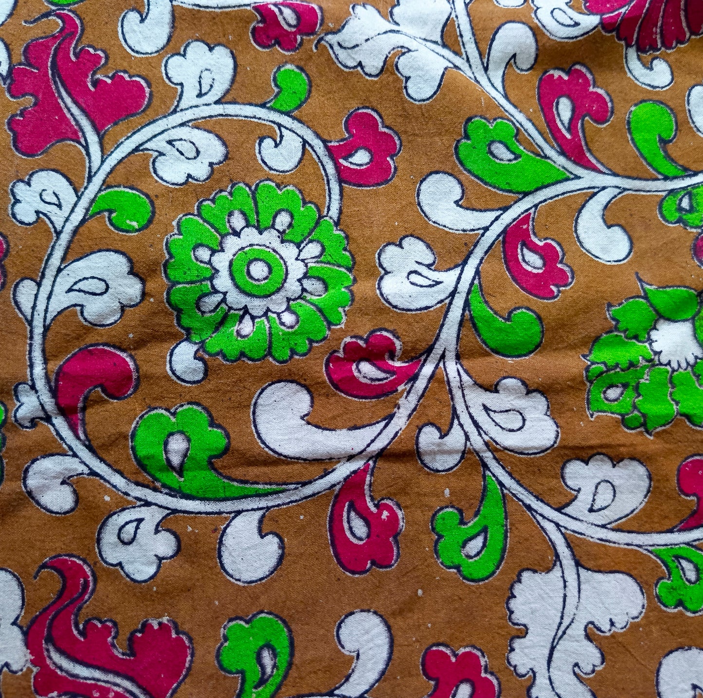 Samesu cotton Short kurti with long sleeves, 1 scrunchie free.