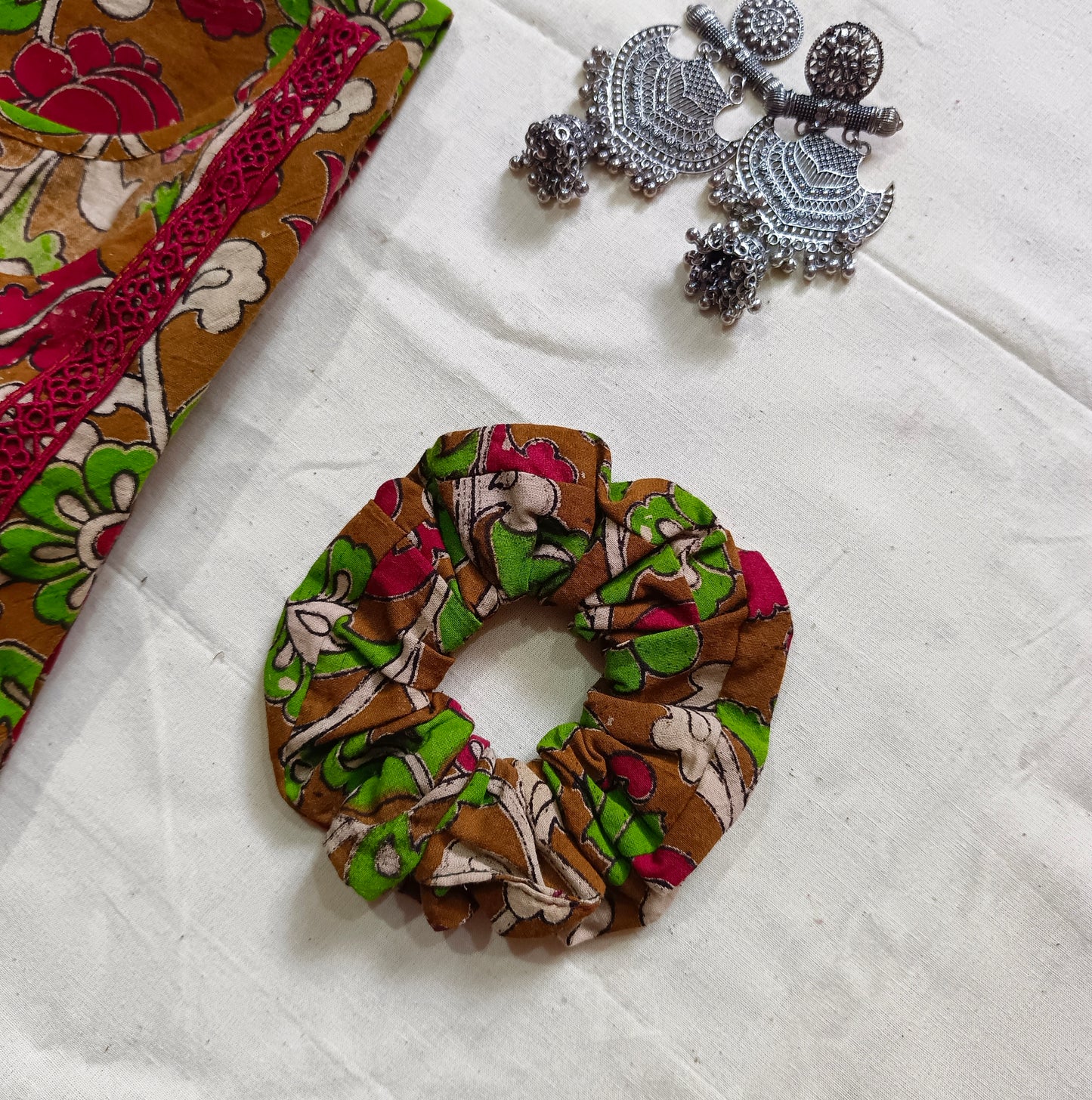 Shirt, cotton fabric, 1 scrunchie free