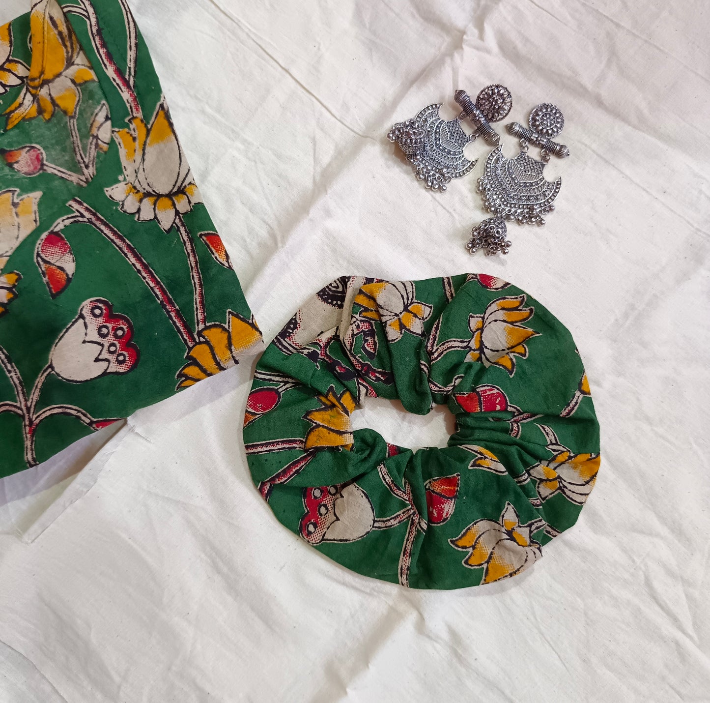 Short kurti with long sleeve , cotton fabric & 1 scrunchie free