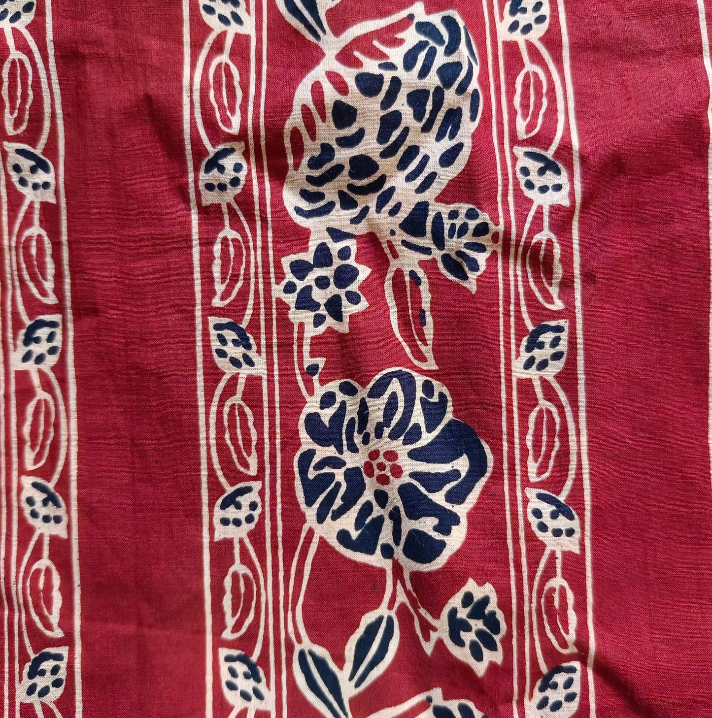 Loom & Loop Cotton Shirt with Free Scrunchie