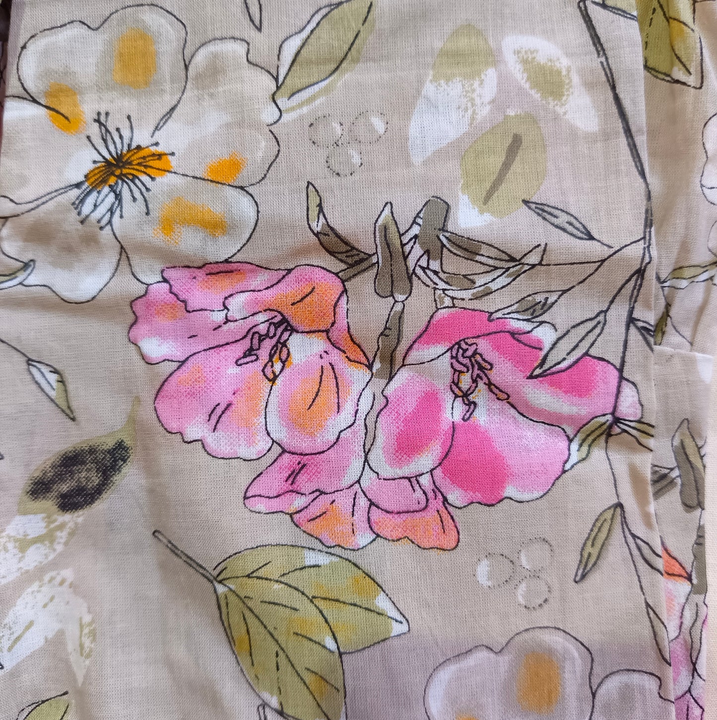 Short top with long sleeve , cotton fabric & 1 scrunchie free